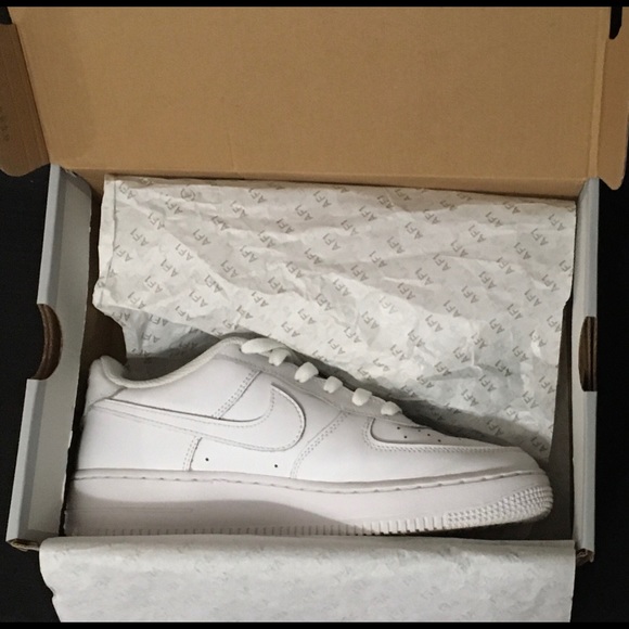 Nike Air Force 1 LE - Picture 11 of 12